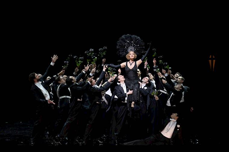 Die lustige Witwe, Franz Lehar, Barrie Kosky. Foto: Monika Rittershaus